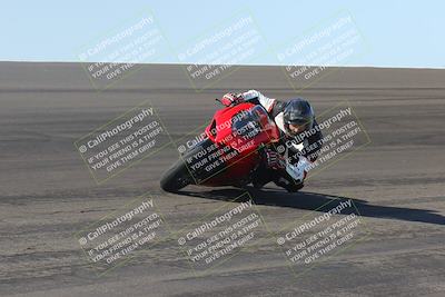 media/Feb-05-2023-SoCal Trackdays (Sun) [[b2340e6653]]/Bowl (10am)/